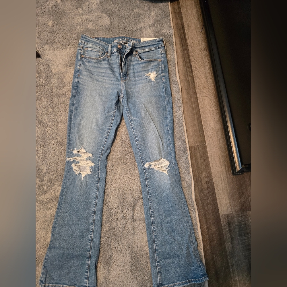 American Eagle Outfitters Women's Light Blue Straight Leg Jeans